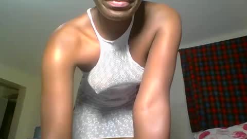 Snapshot of sweetass_02 chatting on 12.03.24 bianca online show from 12.03.24