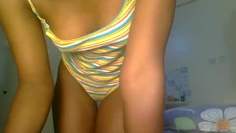 Snapshot of sweetass_02 chatting on 09.25.25 bianca online show from 09.25.25