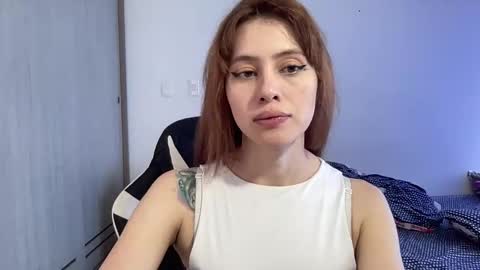 Snapshot of sweetaura0_0 chatting on 02.08.26 SweetAura0 0 online show from 02.08.26