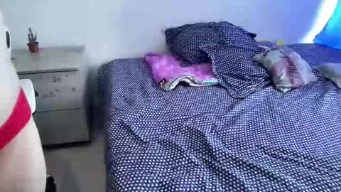 Snapshot of sweetaura0_0 chatting on 02.13.26 SweetAura0 0 online show from 02.13.26