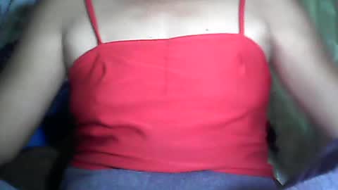 Snapshot of sweetbella24 chatting on 07.21.26 im anne online show from 07.21.26