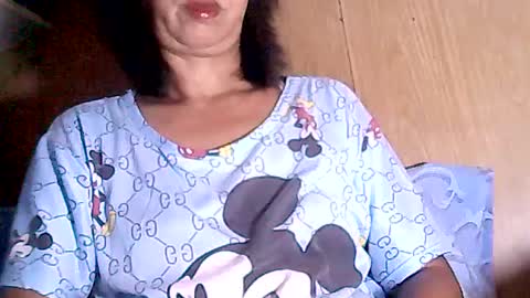 Snapshot of sweetbella24 chatting on 08.04.26 im anne online show from 08.04.26