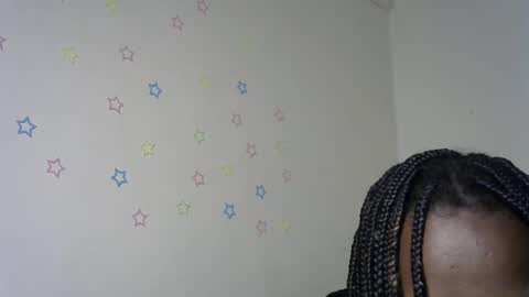 Snapshot of sweetberry30 chatting on 12.11.24 sweetberry30 online show from 12.11.24