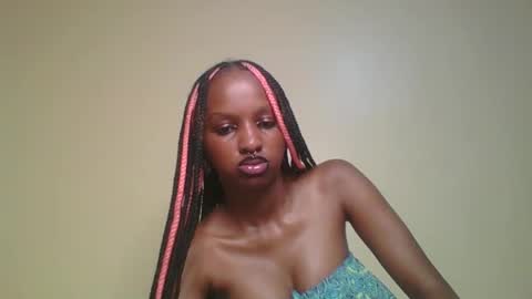 Snapshot of sweetberry30 chatting on 03.12.25 sweetberry30 online show from 03.12.25