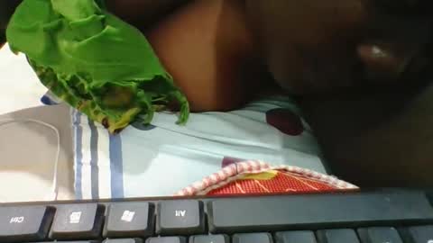 Snapshot of sweetblacklady chatting on 01.12.26 MELVIN online show from 01.12.26