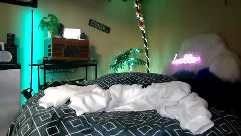 Jillian online show from 12.17.25