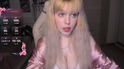 Lisa online show from 02.03.25