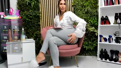 Cherry online show from 11.14.25