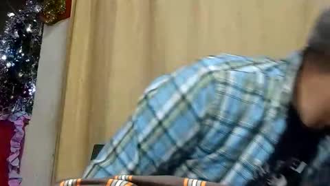 sweetcuervo independent model online show from 12.22.24