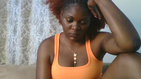 Snapshot of sweetdarkskin chatting on 07.11.26 CLARIS online show from 07.11.26