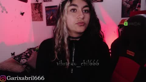 Abril online show from 01.02.25