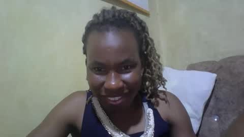 Snapshot of sweetdiva2012 chatting on 01.24.25 sweetdiva2012 online show from 01.24.25