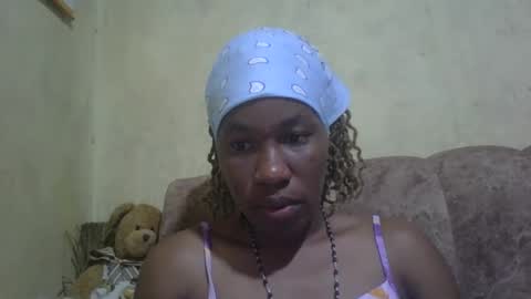 Snapshot of sweetdiva2012 chatting on 01.27.25 sweetdiva2012 online show from 01.27.25