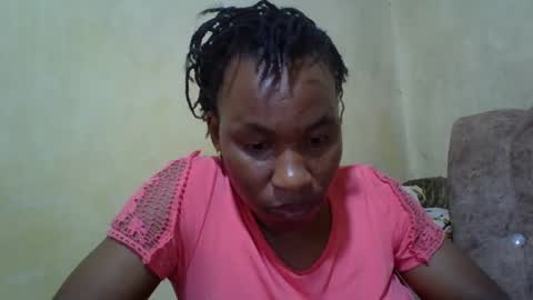 Snapshot of sweetdiva2012 chatting on 02.26.25 sweetdiva2012 online show from 02.26.25