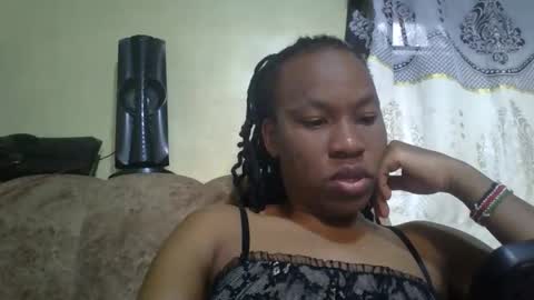 sweetdiva2012 online show from 12.15.25