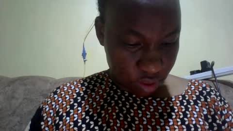 sweetdiva2012 online show from 06.19.26