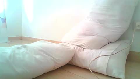 Snapshot of sweetdoll6 chatting on 12.03.25 Sweet Doll online show from 12.03.25