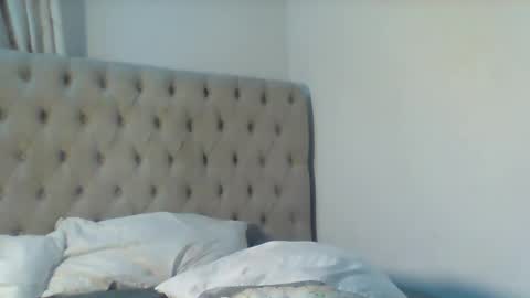 sweetershea254 online show from 02.19.26