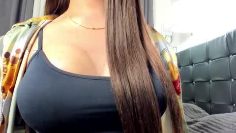 sweetest_one4 online show from 12.15.25