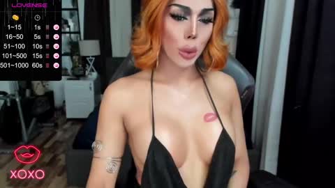 Snapshot of sweetestcandice08 chatting on 12.16.24 CANDACE online show from 12.16.24