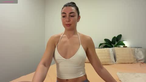 Snapshot of sweetestcassie chatting on 05.17.26 Cassie online show from 05.17.26