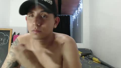 Snapshot of sweetevil19 chatting on 03.12.25 sweetevil19 online show from 03.12.25