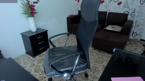 Fabiana online show from 12.17.24