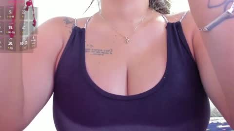 Snapshot of sweetfabianaxl chatting on 04.16.26 Fabiana online show from 04.16.26