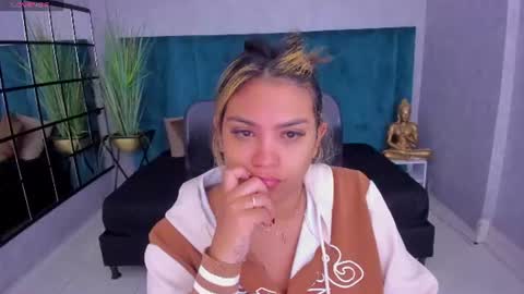 Snapshot of sweetfabianaxl chatting on 07.07.26 Fabiana online show from 07.07.26