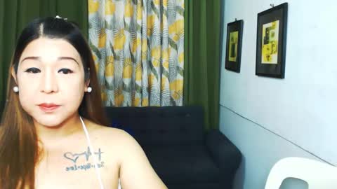 Snapshot of sweetflavor4uxxx chatting on 12.19.24 GoddessAira4uTS online show from 12.19.24