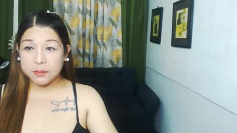 Snapshot of sweetflavor4uxxx chatting on 12.26.24 GoddessAira4uTS online show from 12.26.24