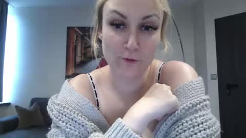 Snapshot of sweetgermangoddess chatting on 10.04.25 sweetgermangoddess online show from 10.04.25