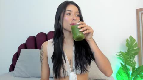 Snapshot of sweetgirl______ chatting on 03.19.26 Dulce online show from 03.19.26