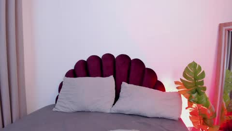 Snapshot of sweetgirl______ chatting on 04.16.26 Dulce online show from 04.16.26