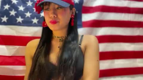 sweetgirllucy24xx online show from 03.21.26