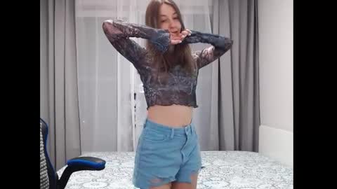 Emma  online show from 01.17.25