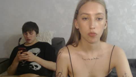 Snapshot of sweetheartcd chatting on 09.25.25 sweetheartcd online show from 09.25.25