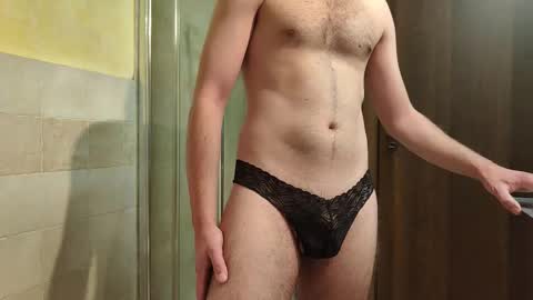 sweethornystud online show from 10.12.25