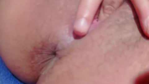 Snapshot of sweetie33_fox chatting on 12.01.25 sweetie33_fox online show from 12.01.25