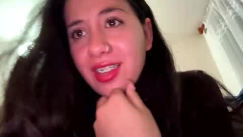Ana Mara  i cant Make noise My family is here  online show from 03.04.26