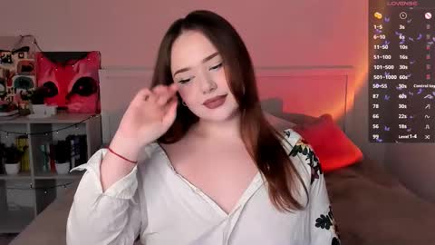 Snapshot of sweetie_candy_ chatting on 11.15.25 Hannah online show from 11.15.25