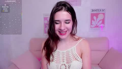 sweetie_catt online show from 11.28.25