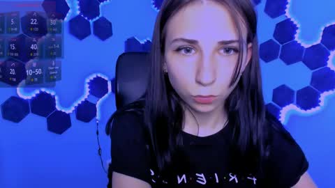 Chloe online show from 05.11.26