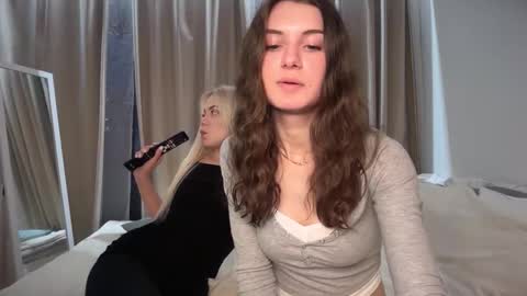 sweetie_kitty888 online show from 10.21.25