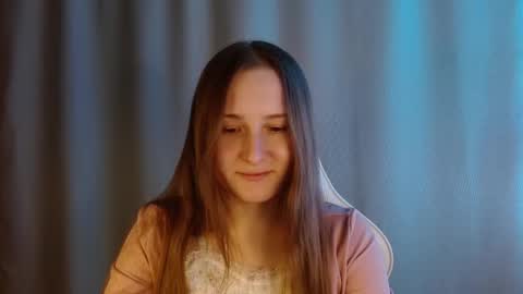 Annie online show from 02.19.26