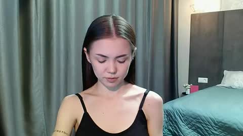 sweetieee_kira online show from 10.05.25