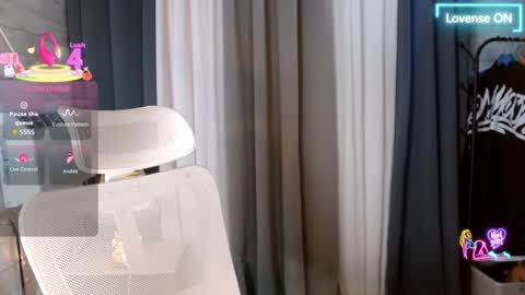 sweetiefox1 online show from 03.13.26