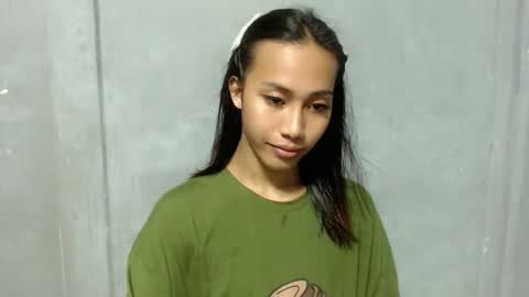 Snapshot of sweetiie_caren chatting on 01.11.25 CAREN online show from 01.11.25