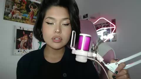 SweetJess online show from 02.11.25