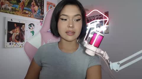 SweetJess online show from 02.21.25